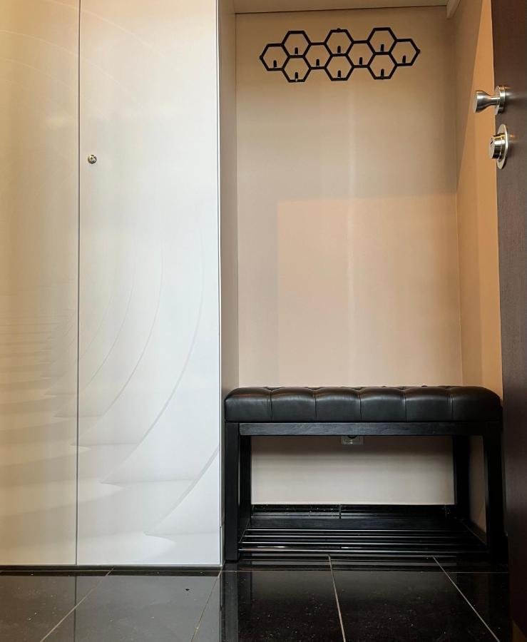 City Center Apartment Катовіце Екстер'єр фото